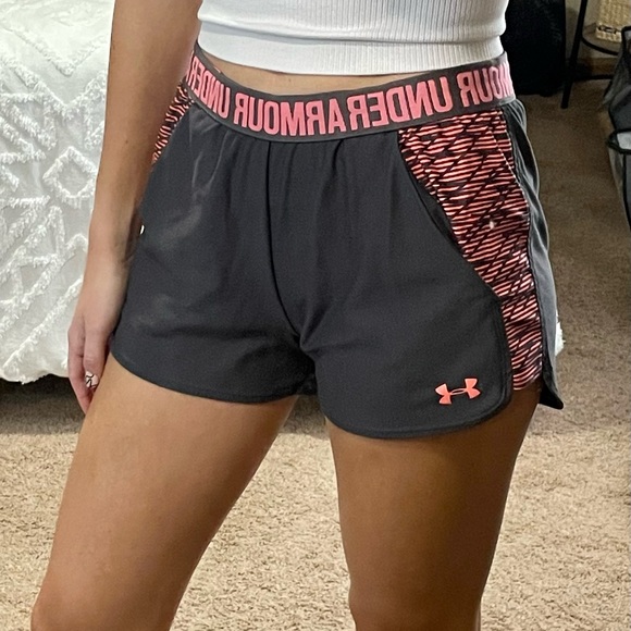 2 pairs Under Armour shorts - Picture 5 of 5